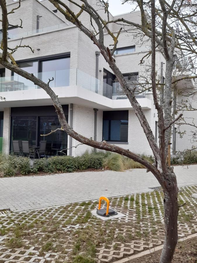 Justus Lägenhet Ieper Exteriör bild